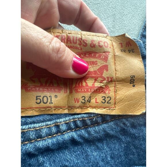 Levi’s 501 Original Fit Jeans – Men’s 34x32 – Medium-Dark Wash, 100% Cotton - Picture 2 of 5